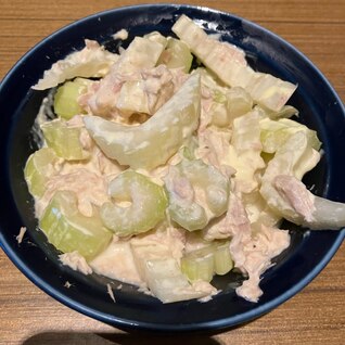 セロリのツナ和え